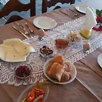 Diogenis تساغارادا