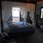 Diogenis Hotel 2*