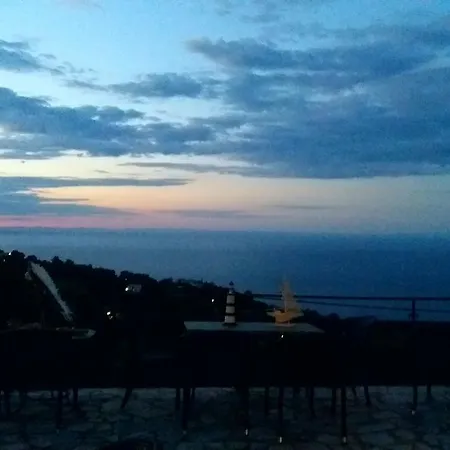 Diogenis Hotel